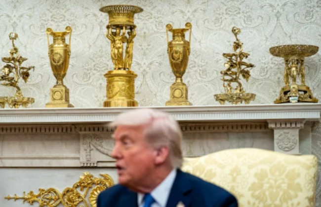 Дональд Трамп добавил больше золота в интерьер Овального кабинета