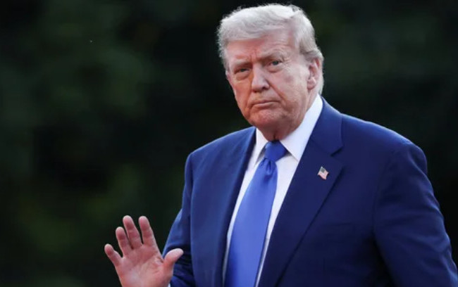 Трамп анонсировал 100% пошлины на все микросхемы и полупроводники, импортируемые в США