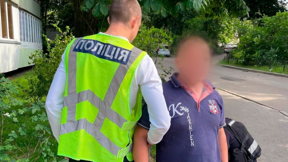 В Киеве женщина заказала ремонт в квартире, а жилье обокрали в первый же день
