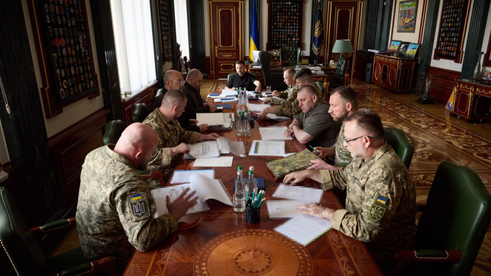 Україна визначила нові цілі для дипстрайків — Зеленський заявив, що удари по РФ дають ефект