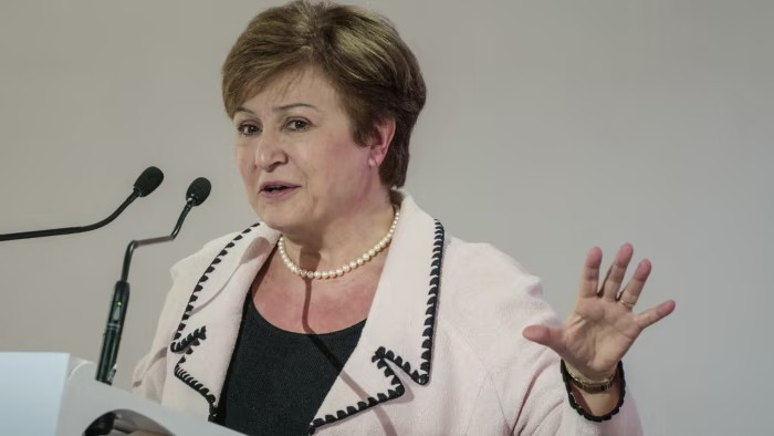 Україна та МВФ шукають додаткове фінансування для військових
