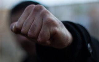 У Миколаєві чоловік під час перевірки документів напав на військовослужбовця ТЦК