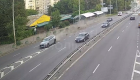 У Києві на Солом’янці водій на Volvo зніс огорожу, знаки та «припаркувався» в огорожу – відео