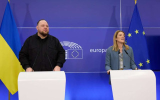 Любые решения без участия Украины будут решениями против мира — Стефанчук провел разговор с Мецолой