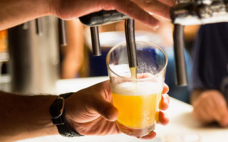 ГНС разоблачила сеть пивных магазинов в уклонении от уплаты налогов