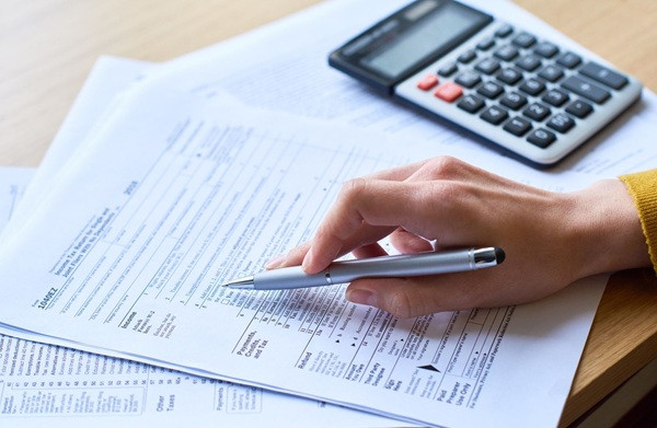 Закрытие ФЛП: как правильно снять с учета в налоговой