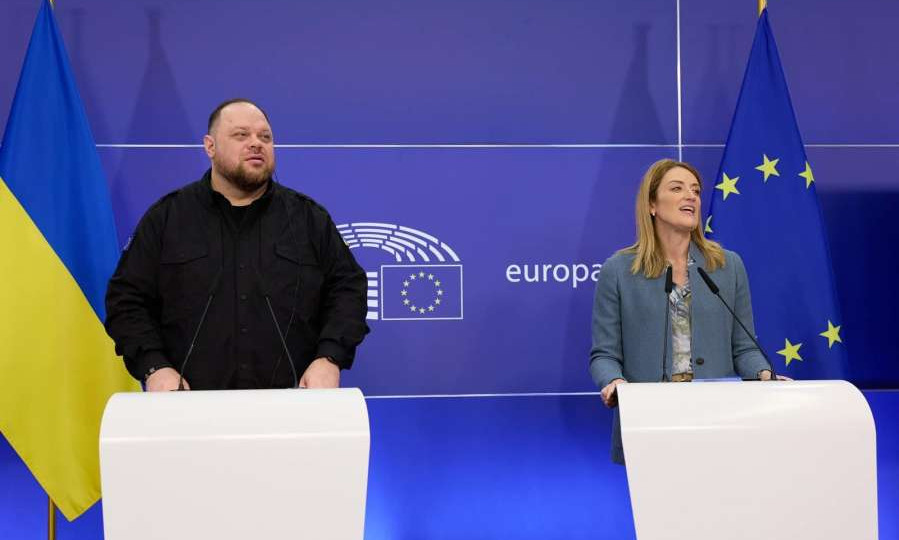 Любые решения без участия Украины будут решениями против мира — Стефанчук провел разговор с Мецолой