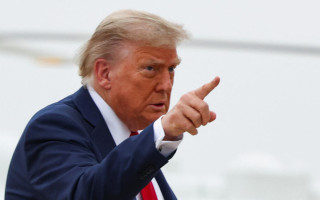 Трамп пожаловался на СМИ, которые «несправедливо» освещают его будущую встречу с Путиным