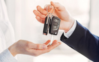 Жінка втратила понад 175 тисяч гривень, купуючи автомобіль онлайн з-за кордону