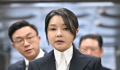 Арестовали экс-первую леди Южной Кореи Ким Кон Хи