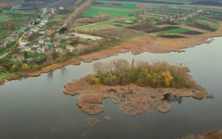 На Хмельниччині у підприємства забрали землю на березі Південного Бугу: суд підтвердив незаконність оренди