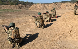 С сентября студентов будут готовить к защите страны – стартует обязательная базовая общевойсковая подготовка