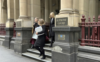 В Австралии адвокат признал ошибку из-за выдуманных материалов ИИ по делу об убийстве