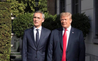 Трамп звонил Столтенбергу, чтобы обсудить получение Нобелевской премии мира — что известно
