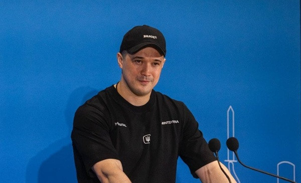 Українці зможуть змінювати прізвища в Дії, —  Федоров анонсував нову послугу