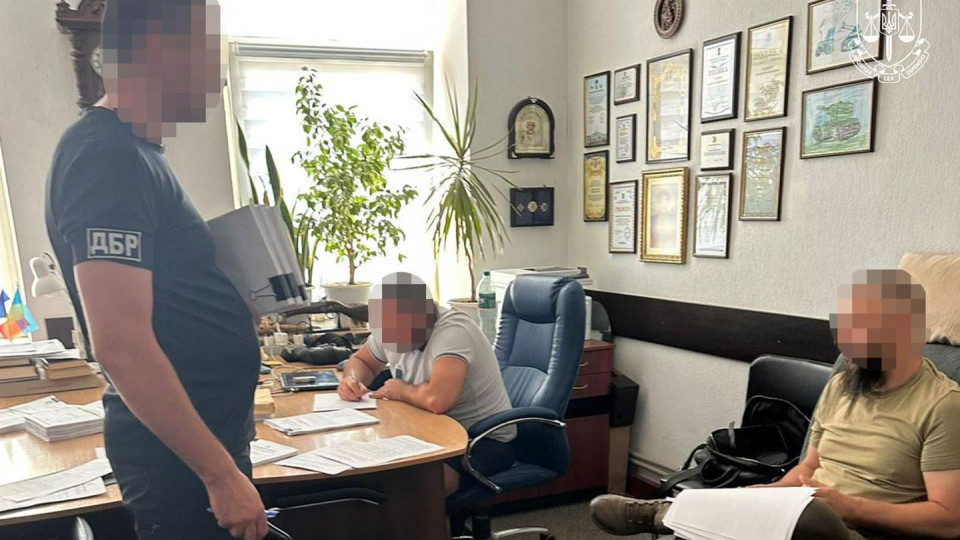 Руслан Кравченко заявив про викриття суддів Мар’їнського райсуду Донеччини на виготовленні рішень для ухилення від мобілізації