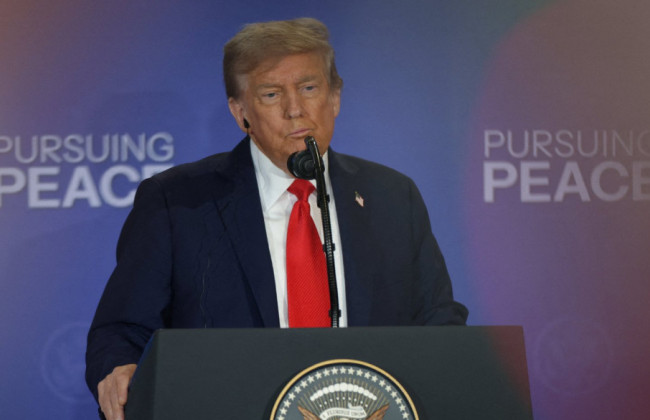 Дональд Трамп відклав енергетичні санкції проти РФ після переговорів з Путіним