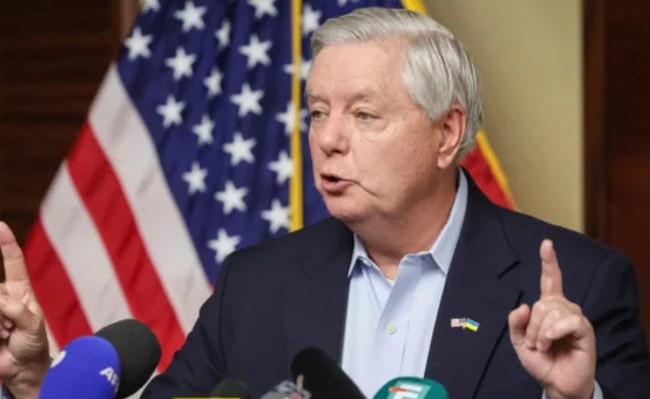 Война может закончиться к Рождеству, если состоится трехсторонняя встреча, — сенатор Линдси Грэм