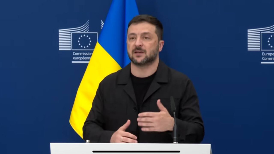 Зеленський наполягає, що спочатку треба припинити вогонь, а потім працювати над угодою