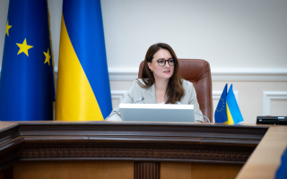 Зарплата врачей первичной и экстренной медицины вырастет до 35 тысяч гривен — Свириденко
