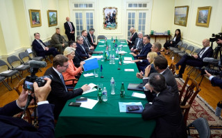 Зеленский встретился с европейскими лидерами перед визитом к Трампу, видео