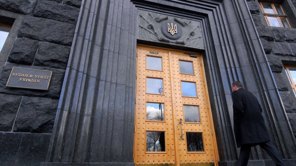 Кабмін вирішив боротися з погіршенням платіжної дисципліни отримувачів пільг зі сплати за житлово-комунальні послуги