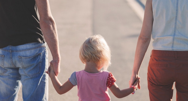 В Минюсте объяснили, как в Украине получить новое свидетельство о рождении после усыновления