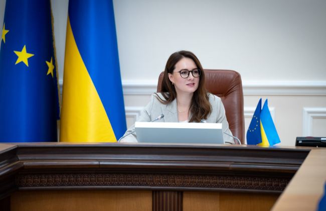 Зарплата врачей первичной и экстренной медицины вырастет до 35 тысяч гривен — Свириденко