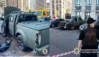 В Киеве на парковке взорвался пикап, окрашенный под военный: есть пострадавший