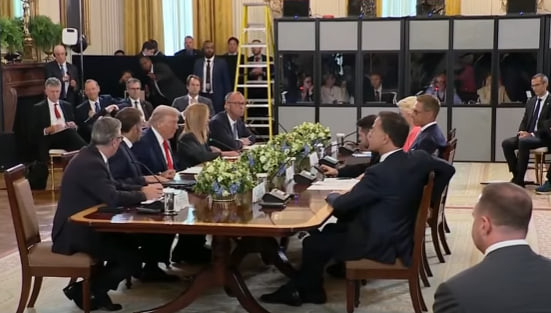 Закрытая часть переговоров Зеленского и Трампа завершилась, началась встреча с лидерами ЕС