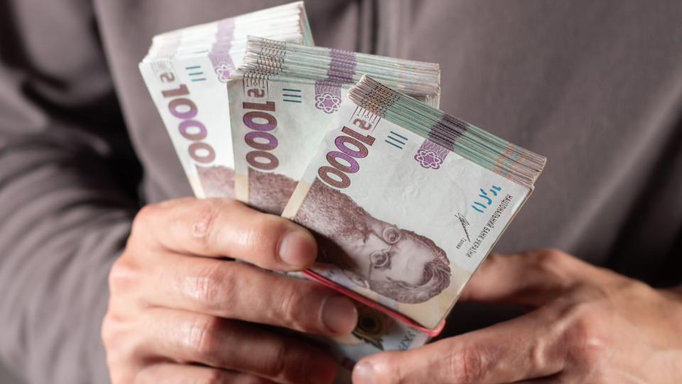 Майже 2 тисячі компаній в Україні затримують зарплату