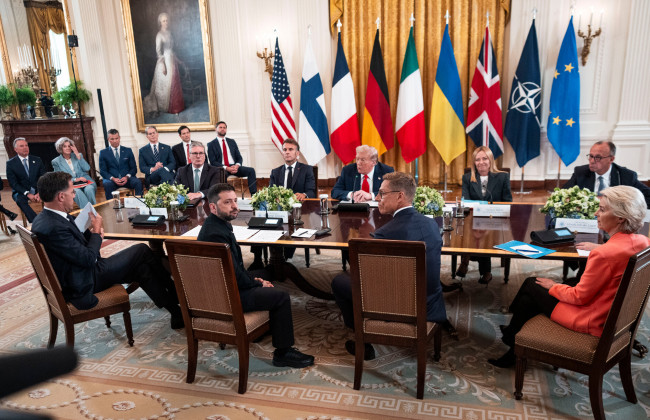 Чиновники США та Європи почали роботу зі зміцнення української армії – Bloomberg