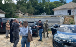 Экс-начальник ГСЧС на Винниччине заставлял подчиненных спасателей строить ему дома — ГБР