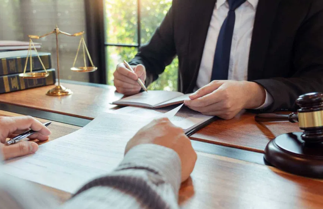 Суд признал правомерным штраф в более чем полмиллиона гривен за несвоевременную регистрацию налоговых накладных