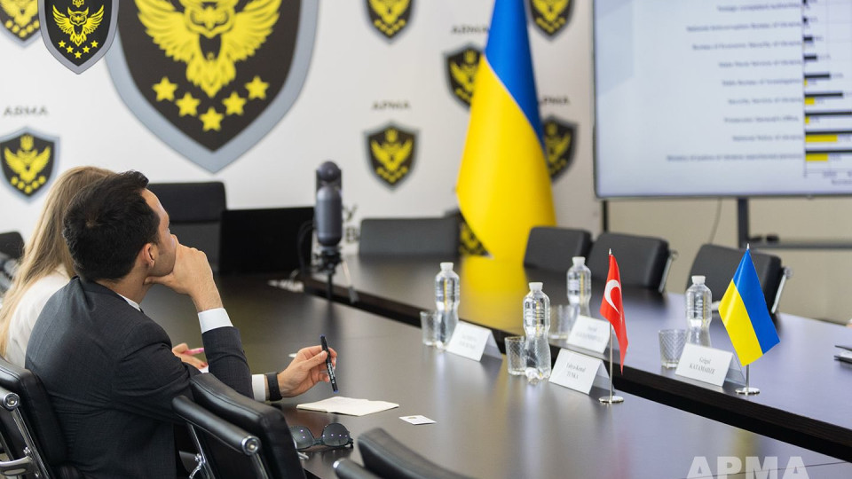 Кабмін має 10 днів, щоб підготувати перелік міжнародних партнерів для аудиту АРМА
