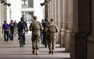 Трамп заявил, что лично будет патрулировать Вашингтон вместе с полицией и военными