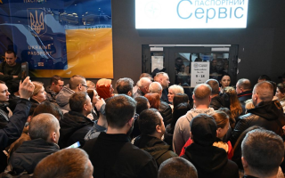 Военнообязанным мужчинам за границей может грозить уголовное преследование, если они не вернуться – Кабмин внес законопроект