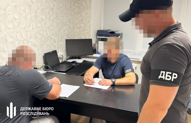 В Донецкой области должностное лицо части организовало незаконные выплаты военным, которые не воевали — ГБР