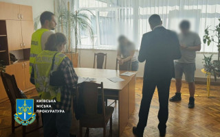 В Киеве директор и бухгалтер лицея подозреваются в хищении 10 млн грн