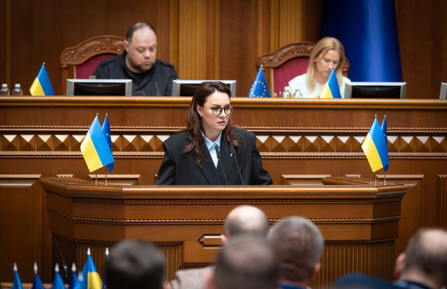 Мы ведем эту дискуссию вместе с военными – Юлия Свириденко о разрешении на выезд мужчин до 22 лет