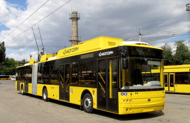 23 августа в Киеве троллейбусы № 38 будут курсировать по новому маршруту, № 15 приостановят