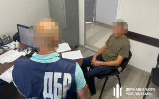 Лісник з Вінниччини допустив вирубку дерев на мільйони гривень — ДБР оголосило йому підозру