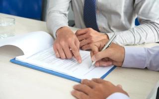 Заключение трудовых договоров с совместителями: что нужно знать работодателям