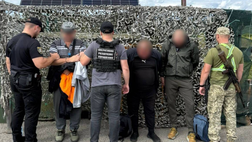 $5 тисяч за втечу до Словаччини — на Закарпатті викрили схему переправлення військовозобов’язаних