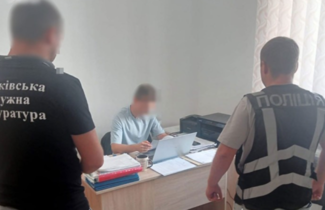 В Тернопольской области двух государственных регистраторов подозревают в незаконной перерегистрации земли