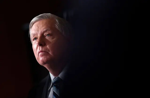 Линдси Грэм обвинил Индию, Китай и Бразилию в содействии атакам на Киев