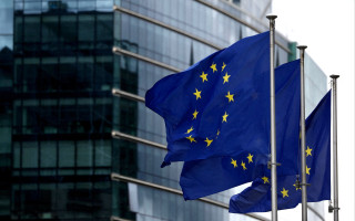 ЄС розглядає запровадження вторинних санкцій для удару по РФ – Bloomberg
