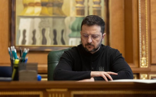 Зеленский поручил МИД выяснить все обстоятельства решения Венгрии о запрете въезда командиру ВСУ