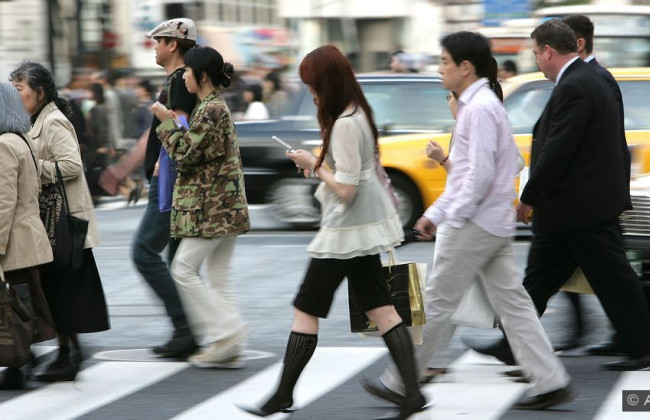 Японське місто пропонує встановити ліміт у 2 години на смартфон для всіх мешканців