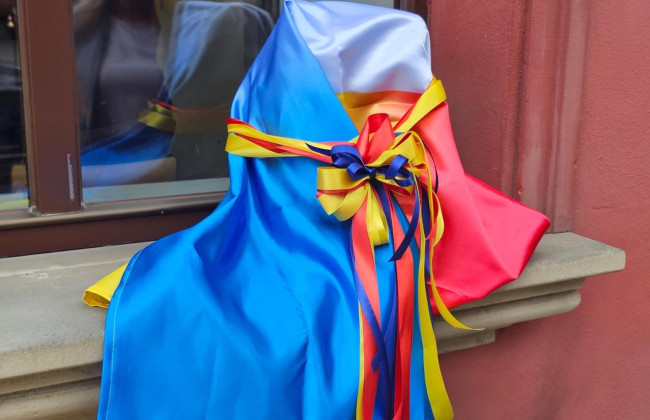 Во Вроцлаве появился бронзовый украинский гном – фото